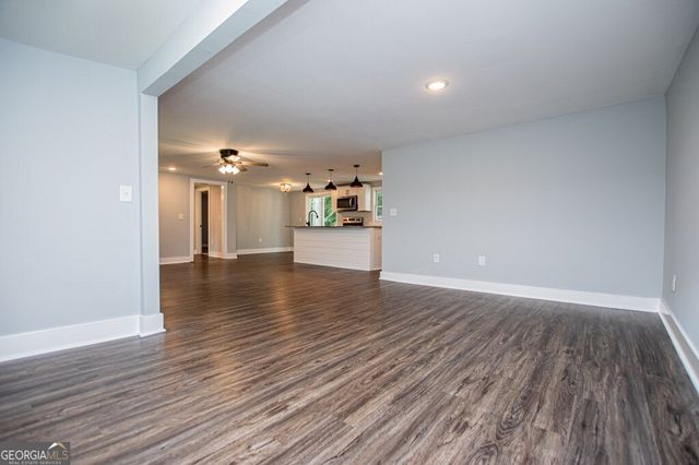 61 Davenport Mill Road, Carrollton, GA 30117