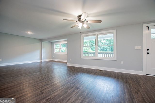 61 Davenport Mill Road, Carrollton, GA 30117