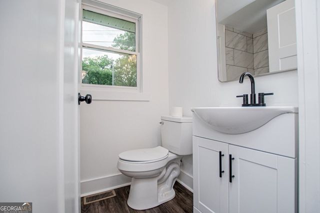 61 Davenport Mill Road, Carrollton, GA 30117