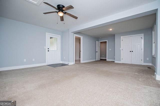 61 Davenport Mill Road, Carrollton, GA 30117