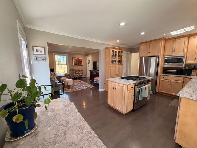 104 Pulpit Rock Road, Woodstock, CT 06281