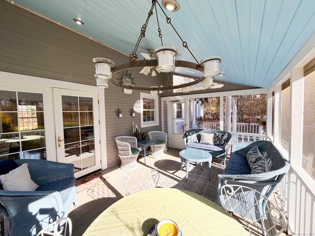 104 Pulpit Rock Road, Woodstock, CT 06281