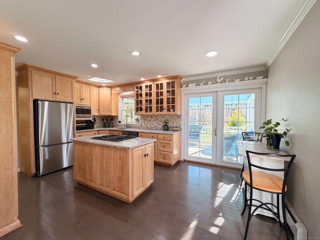 104 Pulpit Rock Road, Woodstock, CT 06281