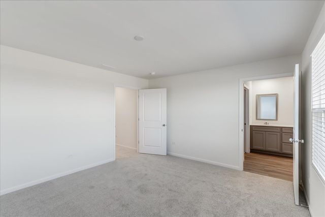 616 Switchgrass Lane 61005, Bolingbrook, IL 60490