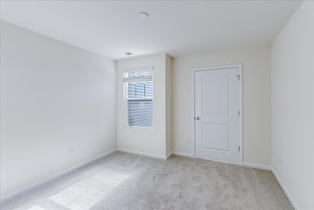 616 Switchgrass Lane 61005, Bolingbrook, IL 60490