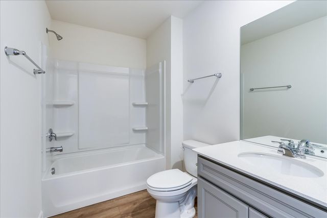 616 Switchgrass Lane 61005, Bolingbrook, IL 60490