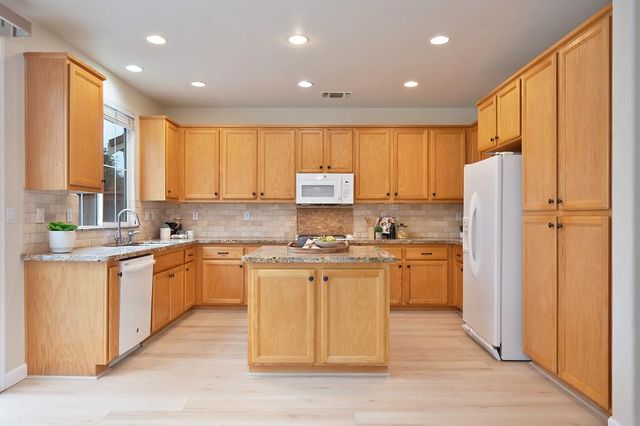 1218 Darling Way, Folsom, CA 95630