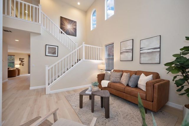 1218 Darling Way, Folsom, CA 95630