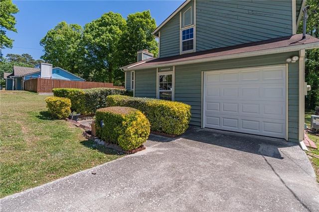 2040 Wendover Drive, Snellville, GA 30078