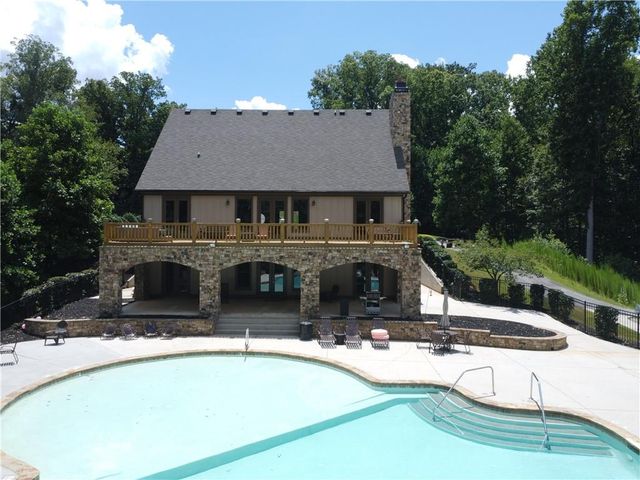 7470 Crestline Drive, Dawsonville, GA 30534