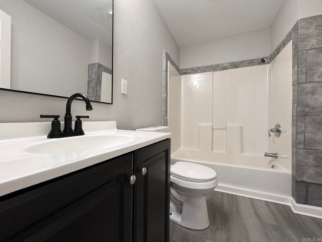 4418 W 27Th St, Little Rock, AR 72204