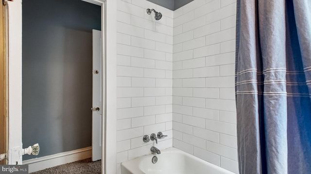 5825 NORFOLK ST, Philadelphia, PA 19143