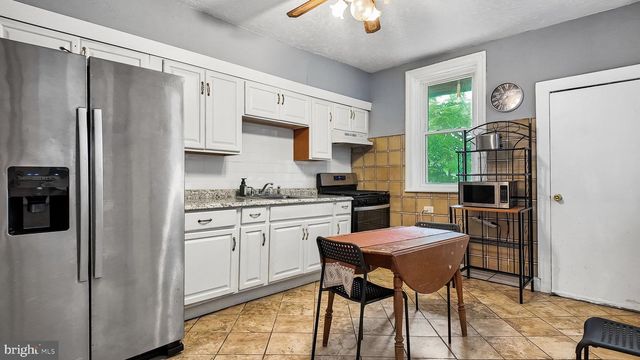 5825 NORFOLK ST, Philadelphia, PA 19143