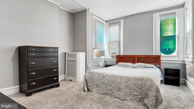 5825 NORFOLK ST, Philadelphia, PA 19143