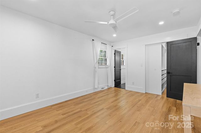 4500 Dawnwood Drive, Charlotte, NC 28212