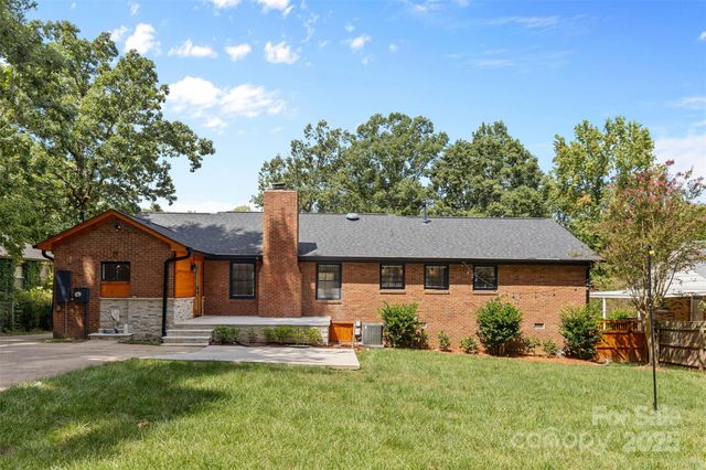 4500 Dawnwood Drive, Charlotte, NC 28212