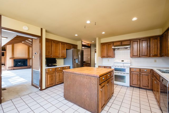 91 Pebble Beach Drive, Little Rock, AR 72212