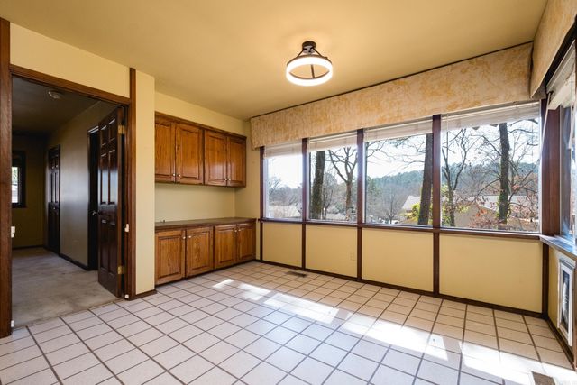 91 Pebble Beach Drive, Little Rock, AR 72212