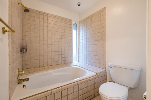 91 Pebble Beach Drive, Little Rock, AR 72212