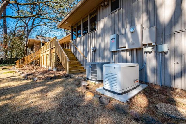 91 Pebble Beach Drive, Little Rock, AR 72212