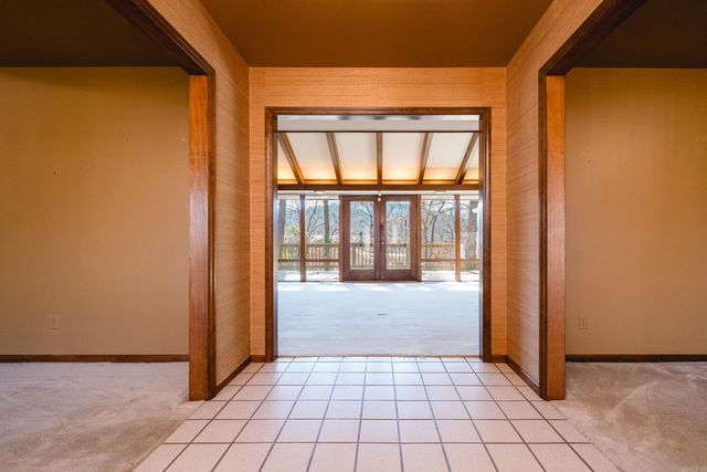 91 Pebble Beach Drive, Little Rock, AR 72212