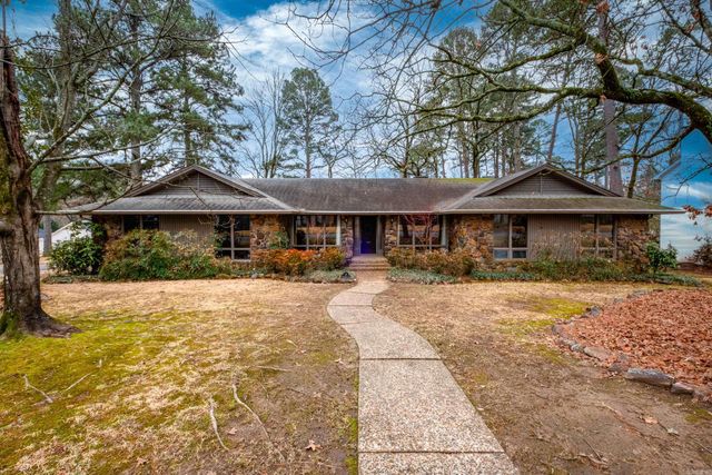 91 Pebble Beach Drive, Little Rock, AR 72212