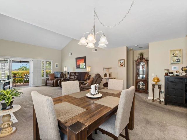 4564 Cordoba Way, Oceanside, CA 92056