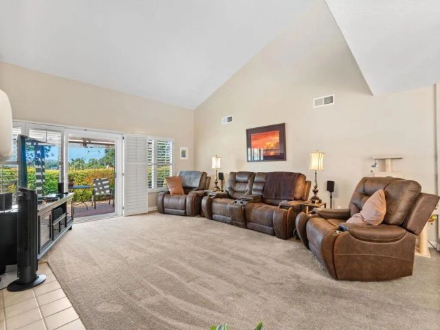 4564 Cordoba Way, Oceanside, CA 92056