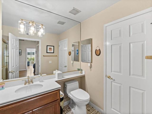 4564 Cordoba Way, Oceanside, CA 92056