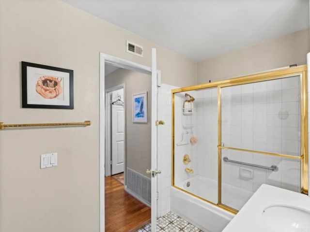 4564 Cordoba Way, Oceanside, CA 92056