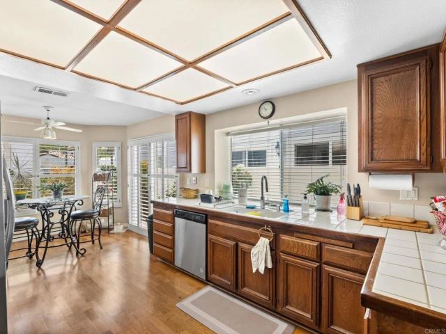 4564 Cordoba Way, Oceanside, CA 92056