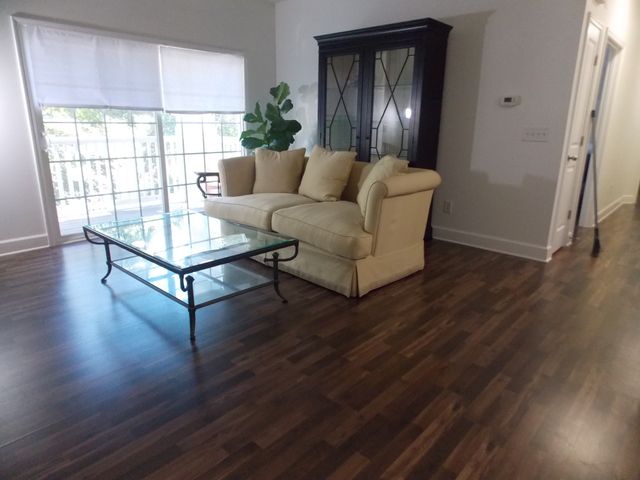 4845 Bevendean Dr Unit E10, Nashville, TN 37211