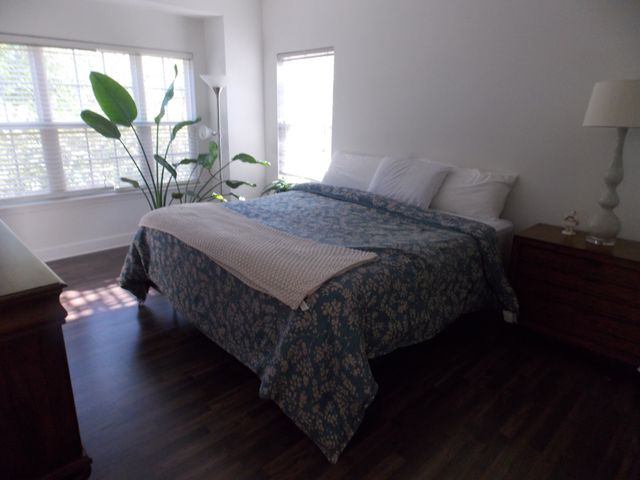 4845 Bevendean Dr Unit E10, Nashville, TN 37211