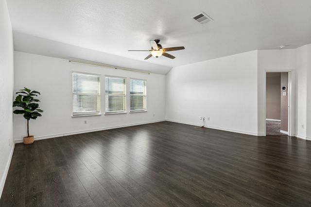 492 Declaration Way, Fate, TX 75189