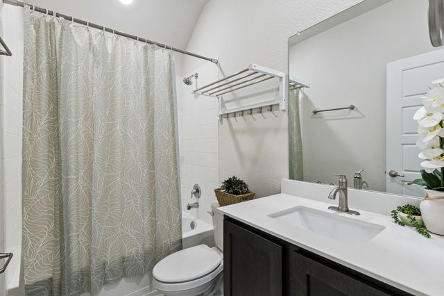492 Declaration Way, Fate, TX 75189