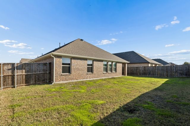 492 Declaration Way, Fate, TX 75189
