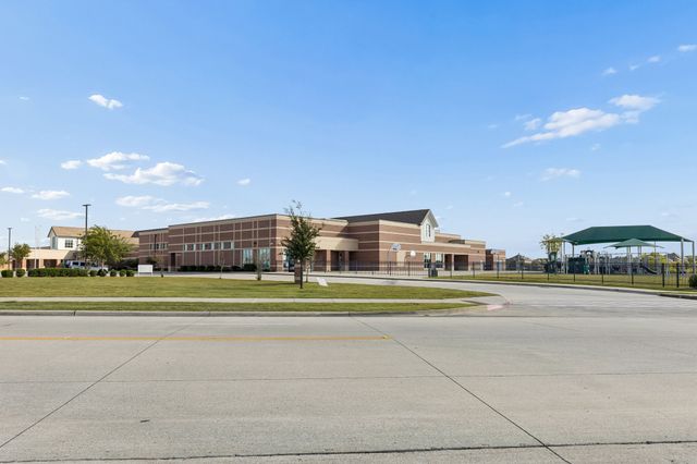 492 Declaration Way, Fate, TX 75189