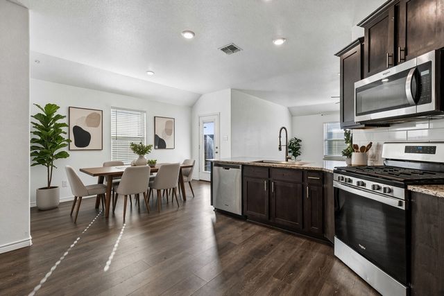 492 Declaration Way, Fate, TX 75189