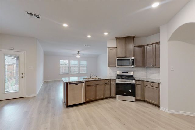 1101 Lawndale Street, Celina, TX 75009