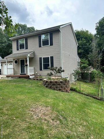 6574 Avon Drive, Brighton, MI 48116