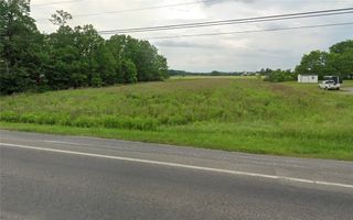 Hook Road, Farmington, NY 14425