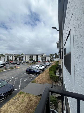 728 Executive Center Drive 21, West Palm Beach, FL 33401