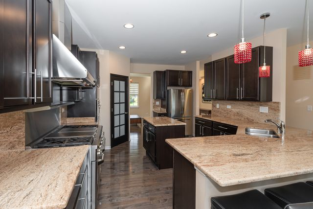 2416 Heron Lane, Wauconda, IL 60084