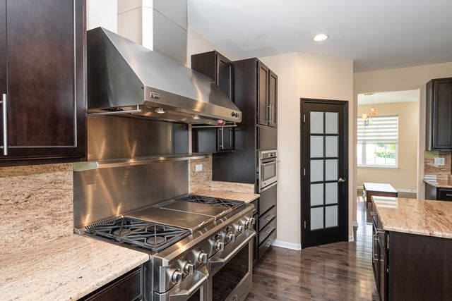2416 Heron Lane, Wauconda, IL 60084