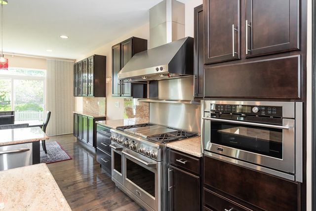 2416 Heron Lane, Wauconda, IL 60084