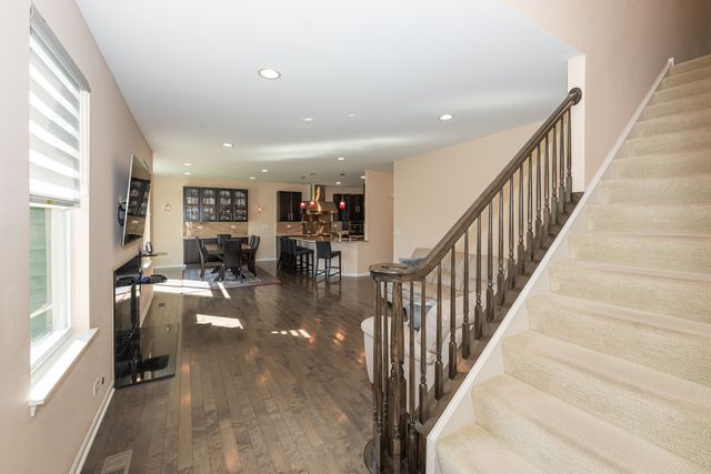 2416 Heron Lane, Wauconda, IL 60084
