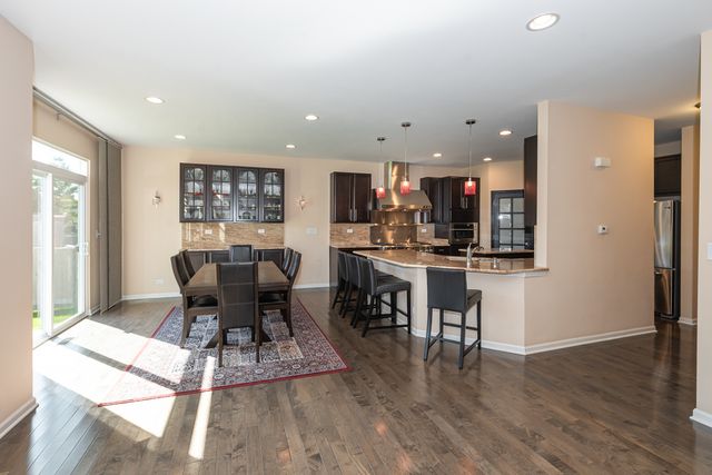 2416 Heron Lane, Wauconda, IL 60084