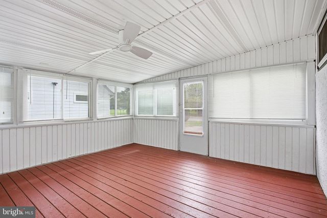 3773 BRIDGEWATER RD, Brookhaven, PA 19015