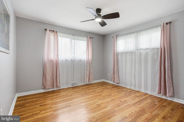 3773 BRIDGEWATER RD, Brookhaven, PA 19015