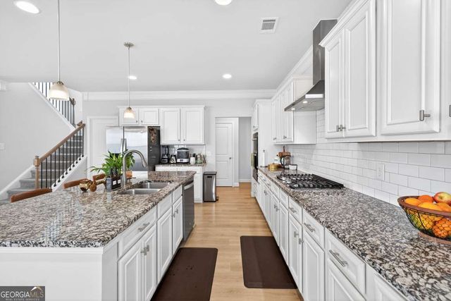 1566 Winding Ridge Trail, Hoschton, GA 30548